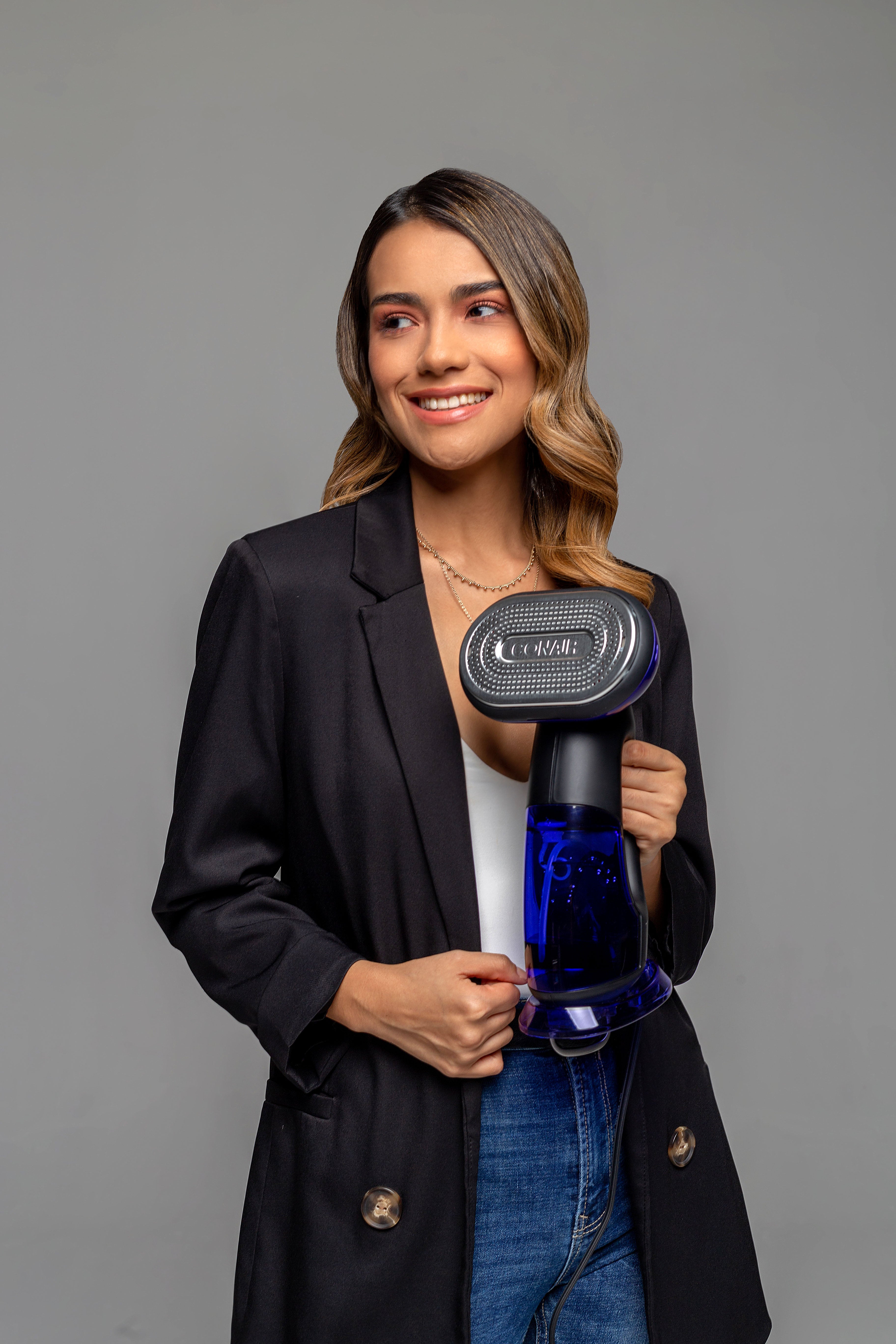 Vaporizador de prendas turbo ExtremeSteam® GS108 by Conair®
