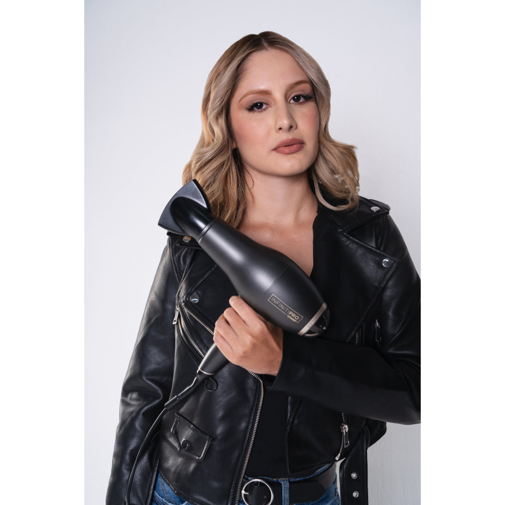 Secador Profesional Flomotion 680Nal Infitipro By Conair™